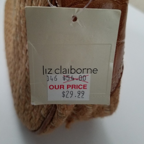 🍁Clearance🍁Liz Claiborne Heritage Straw Bag - Picture 6 of 8